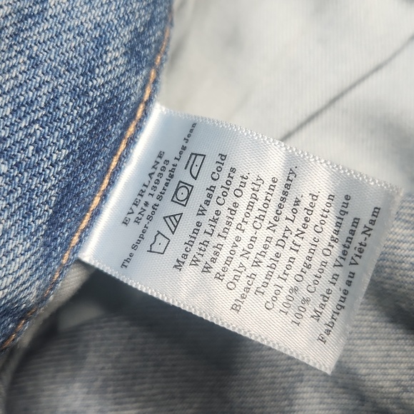 Everlane The Super Soft Straight Leg Jean 100% Organic Cotton | Size 24 Regular - Picture 5 of 6